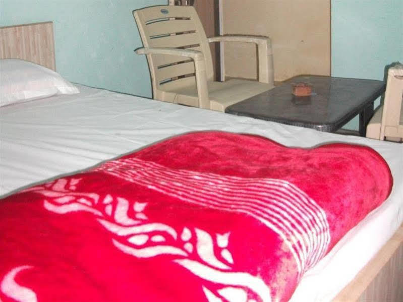 Holy City Inn Βαρανάσι Εξωτερικό φωτογραφία