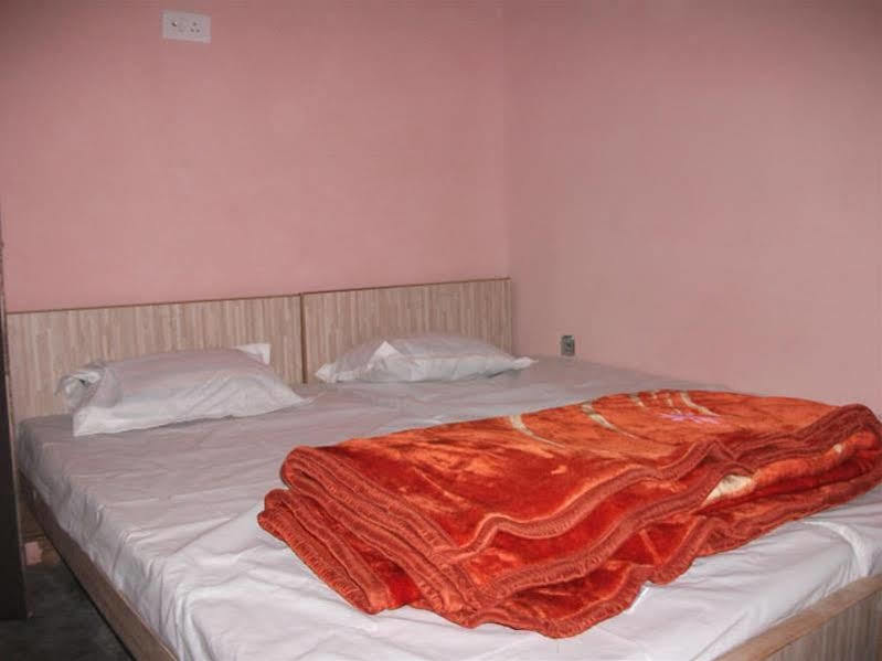 Holy City Inn Βαρανάσι Εξωτερικό φωτογραφία